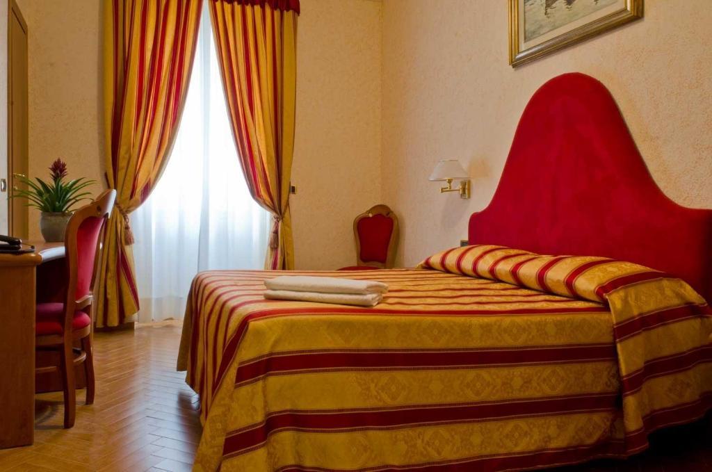 Hotel Brignole เจนัว ห้อง รูปภาพ
